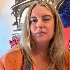 Bone of my Bone, Flesh of my Flesh, Heart of my Heart: The Figure in  Contemporary Art — Day and Night Projects