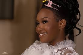 The most beautiful picture you will see today😍😍😍🫶🏻🫶🏻… Drop a like  and comment ❤️🥹 Last Slide❤️..Absolutely a Queeen @ez.idun  @eustace_almighty Makeup @remaynne Gown, robe and veil @mrkelsgh  Hairstyling @wig_and_slay Videography ...