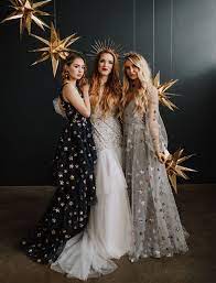 A Star Is Born Gold Gilded Midnight Magic To Bring In The New Year Green Wedding Shoes Beautiful Dresses Star Dress Beauty Dress