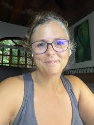 Linda Nye's Instagram, Twitter & Facebook