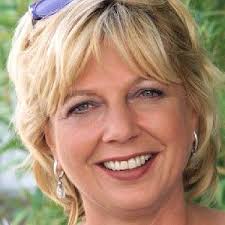 Zo had hij ooit relaties met daphne bunskoek, manuela kemp, loretta schrijver en sophie hilbrand. Who Is Jeroen Pauw Dating Jeroen Pauw Girlfriend Wife