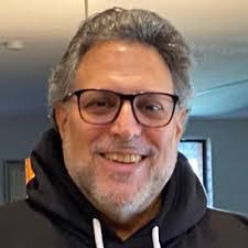 Eric Berkowitz's Instagram, Twitter & Facebook