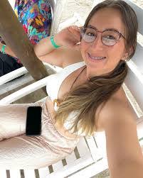 Tatiana Peralta's Instagram, Twitter & Facebook