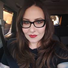 Chrissy Kent's Instagram, Twitter & Facebook