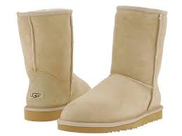 I haven't ever washed uggs because i don't own any. 8 Diy Cleaning Tricks For Keeping Your Ugg Boots Looking New Diy Crafts