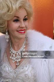 542 Marilyn Monroe Lookalike Stock Photos, High-Res Pictures, and Images