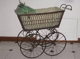 Absolute Raritat Antiker Original Brennabor Kinderwagen Aus Holz In Antiquitaten Kunst Antikspielzeug Puppen Zube Vintage Pram Baby Buggy Baby Strollers