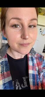 Thinking I want to go lighter, I'm a true autumn palette. Do you think I  could pull it off? Currently I'm a dark brown (approx level 5) first  picture is of me. |