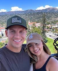 Rachel Rucker's Instagram, Twitter & Facebook