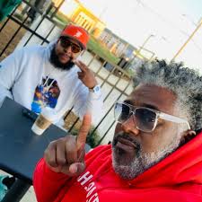 Stream episode Mike & Mario (pt.1 W: Music) by Michael E Rone podcast