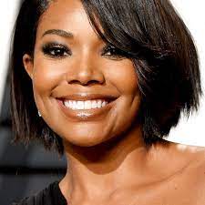 The classic and simple pixie cut is the best hairstyle. 23 Flattering Hairstyles For Oval Faces
