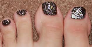 Ya sean figuras geometricas o algunas figuras sencillas que harán lucir tus uñas. 7 Disenos De Unas Para Pies Para Estar Mas Linda Mujeres Femeninas