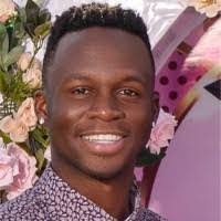 Ashley Sozzi's Instagram, Twitter & Facebook