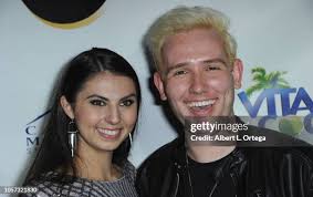 120 Photos & High Res Pictures