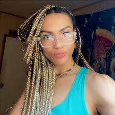 Bond with the symbiote... We are Venom. Grab Venom in the Item Shop now!