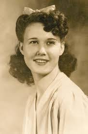 Kay Munn's Instagram, Twitter & Facebook