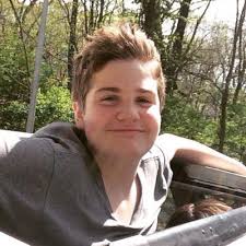 Taylor Vreeland (@TaylorVreeland)