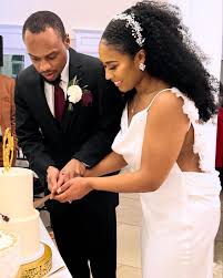 Missing this beautiful & sweet couple already! Congrats R+M ❤️ #phonepic  Professional Photos to come @7ninephotography Venue @thetybeeweddingchapel  Planning @firstcityevents DJ @firstcityevents Wedding Cake @cakesbyashle  Baker of smaller cakes Penny ...