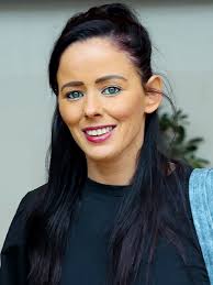 Eileen Flynn's Instagram, Twitter & Facebook