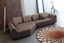 Darüber hinaus wirkt ein ecksofa, das in einer nische oder unter. Sofa Mit Tiefer Sitzflache Idfdesign