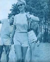 La primera vez que mirtha legrand anunció su retiro de los medios tenía 17 años. Mirtha Legrand Hoy Cumple 91 Anos Y Lo Festejamos Con Un Album De Fotos De Su Vida Da La Nota