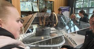 Verdun. Les élèves du lycée Eugène-Freyssinet assistent à une séance au  Parlement européen