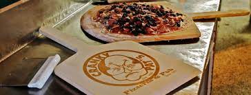 Cranky Pats Pizzeria Pub Used To Be Called Frank Pat S But The Fantastic Pizza And Tradition Continue Great Pizza Favourite Pizza Pizza Funny