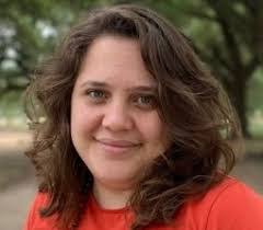 Emily Chambers's Instagram, Twitter & Facebook