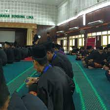 Siapa sangka, institut pertanian bogor (ipb) menjadi kampus terbaik di indonesia versi kemendikbud ri 2020. Dewan Besar Institut Pertanian Bumbung Lima Kepala Batas Pulau Pinang