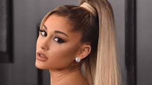 Последние твиты от dalton gomez (@daltonhadcamera). Ariana Grande Teilt Fotos Von Hochzeit Mit Dalton Gomez Auf Instagram Youtube