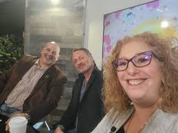 Good Morning Everyone! Enjoy your day!