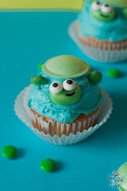 Den schwanz formen und an den kuchen anbringen. Schildkroten Cupcakes Rezept Idee Fur Kindergeburtstag Simplylovelychaos