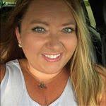 April Easterling's Instagram, Twitter & Facebook