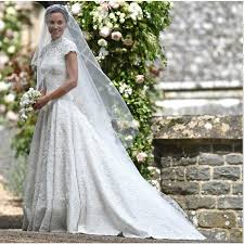 Pippa middleton is notoriously private when it comes to her family, and doesn't hold a publicly known. Pippa Middleton Hochzeitskleid War Eine Spitze Cap Sleeved Dream