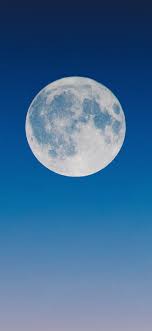 خلفيات القمر للايفون بجودة عالية Moon Wallpapers ايفوجيبت