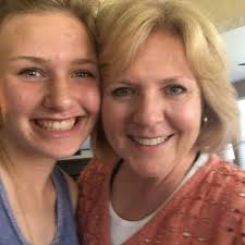 Martha Graff (@graffm29)