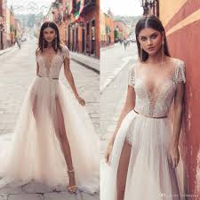 Maybe you would like to learn more about one of these? Grosshandel Julie Vino Sexy Brautkleider Illusion Mieder Spitze V Ansatz Backless Schenkel Hohe Slits Brautkleider Mode Boho Brautkleid Von Huifangzou 122 01 Auf De Dhgate Com Dhgate