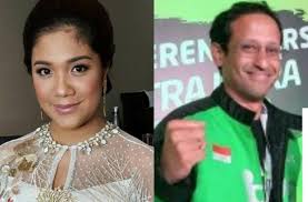 Foto prosesi pernikahan nadiem makarim dan franka franklin pada 2014 lalu. Usaha Perhiasan Bareng Seleb 5 Foto Cantik Dan Elegan Istri Nadiem Makarim Matamata Com