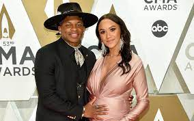 Jimmie Allen And Fiancee Welcome Baby Girl Naomi Sounds Like Nashville