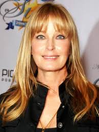 Bo derek's slow motion jog along the beach in the 1979 movie ten turned her into a global phen. Bo Derek Grosse Gewicht Masse Alter Biographie Wiki
