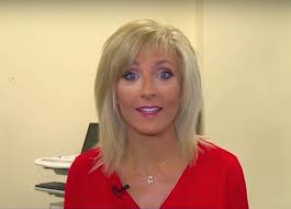 Liz Bonis Wiki, Age, Bio, Married, Husband, Birthday, Biography WKRC