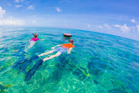 Smathers beach offers convenient accessibility and plentiful parking, making it popular with tourists and locals alike. Smathers Beach Archives Key West Condo Vacation Rentals All Florida Keys Property Management