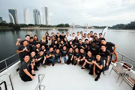 I was given opportunity visit to beijing, xia men, macau,singapore , jakarta and etc to explore on lynn lim. Smk Pei Yuan