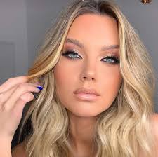 מאפרת ומסרקת מקצועית עדי 0528539530 ADI makeup & hair.