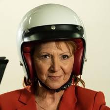 Willow Turner💛🤍💜🖤 (@tonaldissonence)