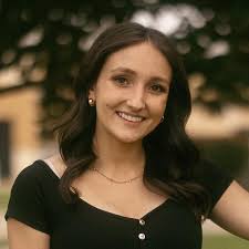 Kristi McIntyre Priest updated...