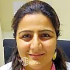 Medha Mehta's Instagram, Twitter & Facebook