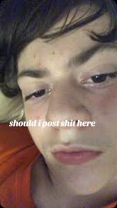 Aaron Woodruff (@yo_boi_man_aaronfam)