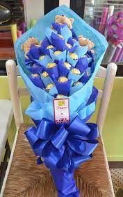 15 Best Things To Consider Before Presenting A Gift Pouted Com Candy Flowers Candy Bouquet Diy Gift Bouquet