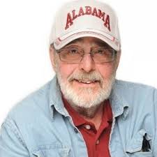 Hope Mann (@hope_holemon)